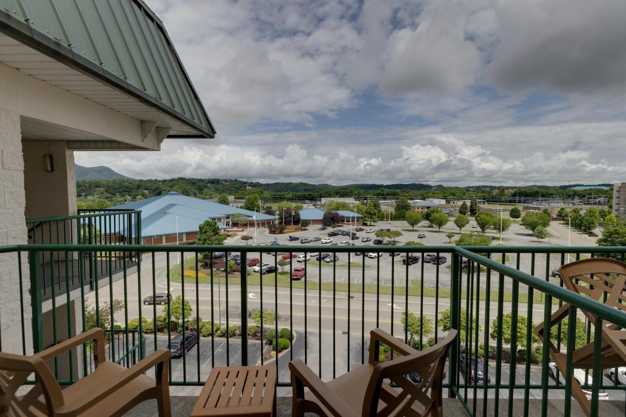 Park Grove Inn Pigeon Forge Exterior photo